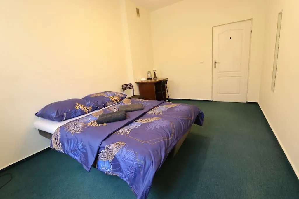 Fantastic Waw - Ns42 Room M location